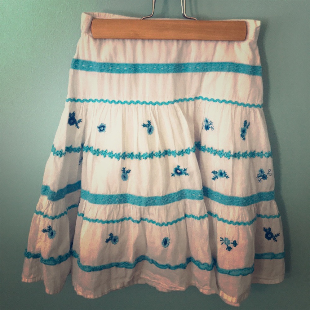 Cute tiered skirt with embroidery.